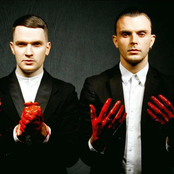 Hurts - List pictures