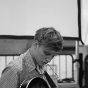 George Ezra - List pictures