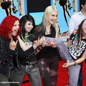 Cherri Bomb - List pictures