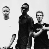 Massive Attack - List pictures