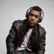 Young Tech - List pictures