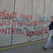 Roger Waters - List pictures