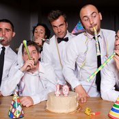 Electro Deluxe - List pictures