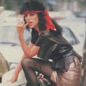 Helen Schneider - List pictures