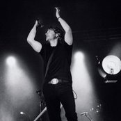 Dierks Bentley - List pictures