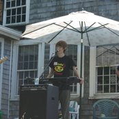 Lemon Demon - List pictures