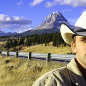 Dean Brody - List pictures