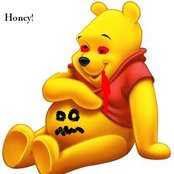 Pooh Bear - List pictures