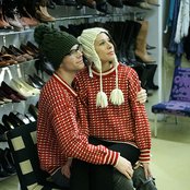 Matt & Kim - List pictures