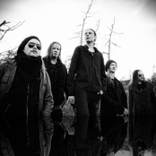 Amoral - List pictures