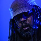 Alvin Youngblood Hart - List pictures
