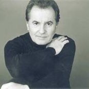 Victor Manuel - List pictures