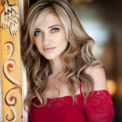 Sarah Darling - List pictures