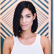 Moriah Peters - List pictures