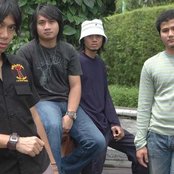 Sheila On 7 - List pictures