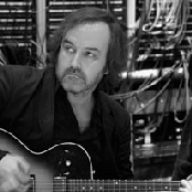 David Arnold - List pictures