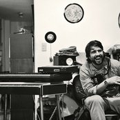 Quantic - List pictures