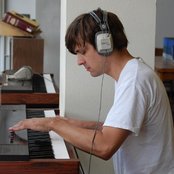 John Maus - List pictures