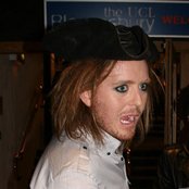 Tim Minchin - List pictures