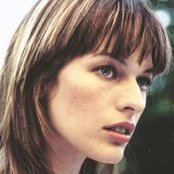 Milla Jovovich - List pictures