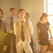 Deas Vail - List pictures