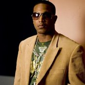 Ray Lavender - List pictures