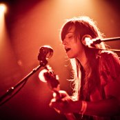 Holly Miranda - List pictures