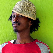 K'naan - List pictures