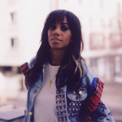 Santigold - List pictures