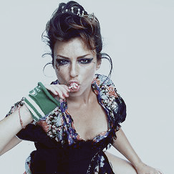 Luciana - List pictures