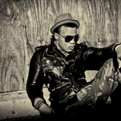 Jay Saint - List pictures