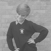 Ronan Parke - List pictures