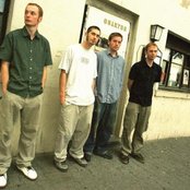 Hood - List pictures