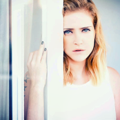 Mei Finegold - List pictures