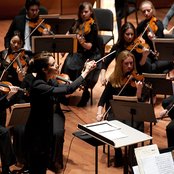 Alondra De La Parra - List pictures