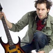 Paul Gilbert - List pictures