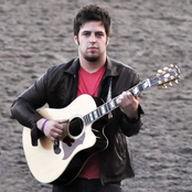 Lee Dewyze - List pictures