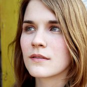 Jenny Owen Youngs - List pictures