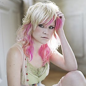 Dawn Kinnard - List pictures