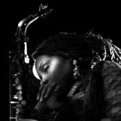 Matana Roberts - List pictures