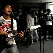 Bambino Kiss - List pictures