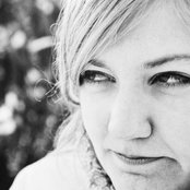 Sally Shapiro - List pictures