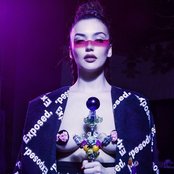 Holy Molly - List pictures