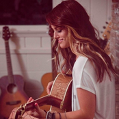 Cassadee Pope - List pictures