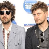 Neon Neon - List pictures