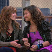 Bella Thorne And Zendaya - List pictures