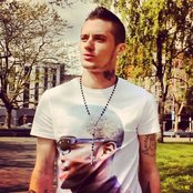 Dean Raven - List pictures