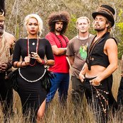 Xavier Rudd & The United Nations - List pictures