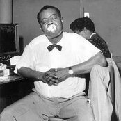 Lou Armstrong - List pictures