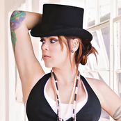 Beth Hart - List pictures